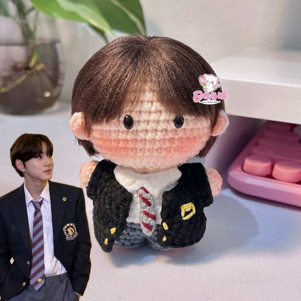 Jungwon Black
