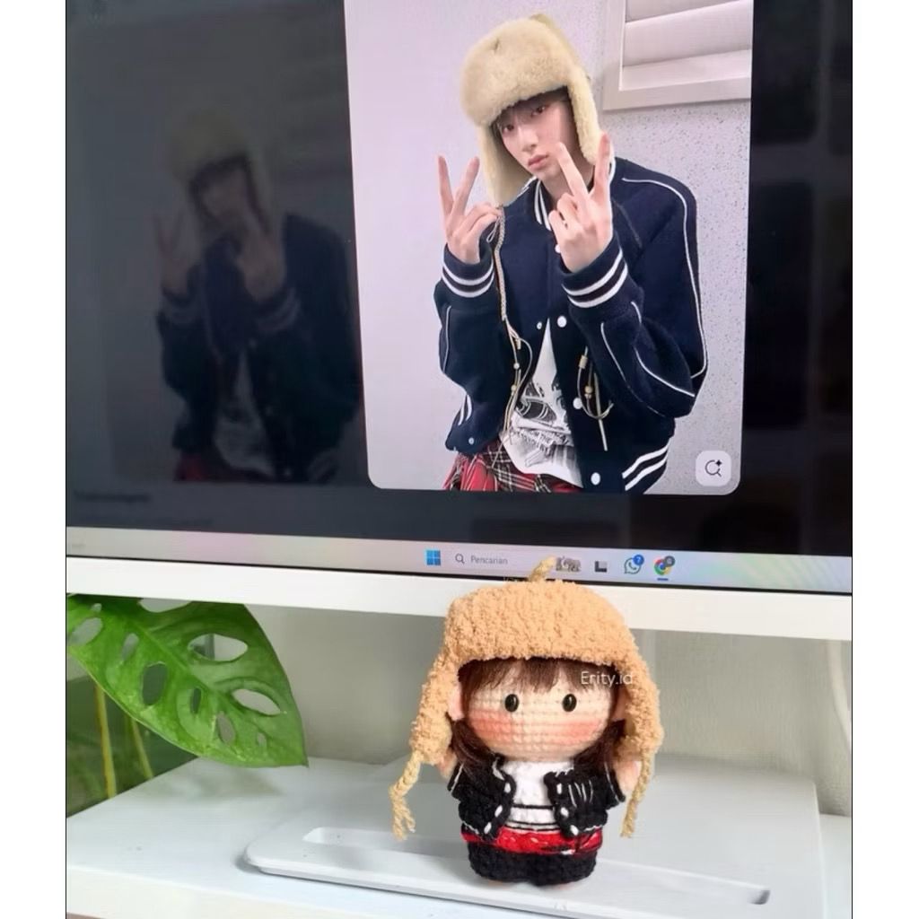 Juhoon Fluffy Hat